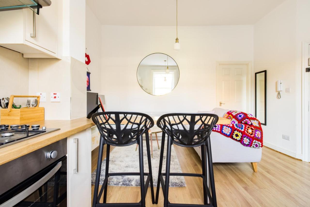 Mornington Crescent Apartment Londra Exterior foto